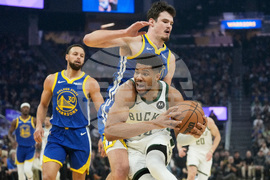 Bucks Warriors Basketball