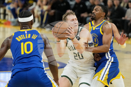 Bucks Warriors Basketball