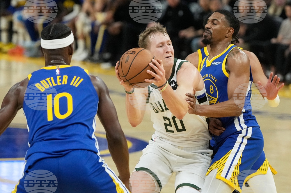 Bucks Warriors Basketball