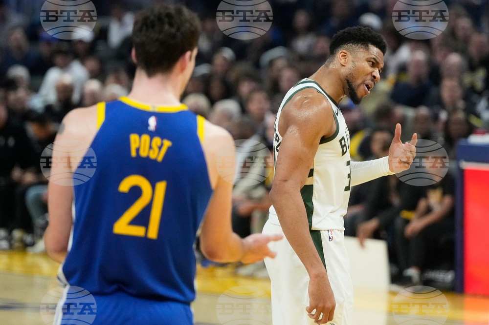 Bucks Warriors Basketball