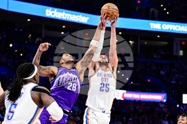 Jazz Thunder Basketball