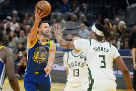 Bucks Warriors Basketball