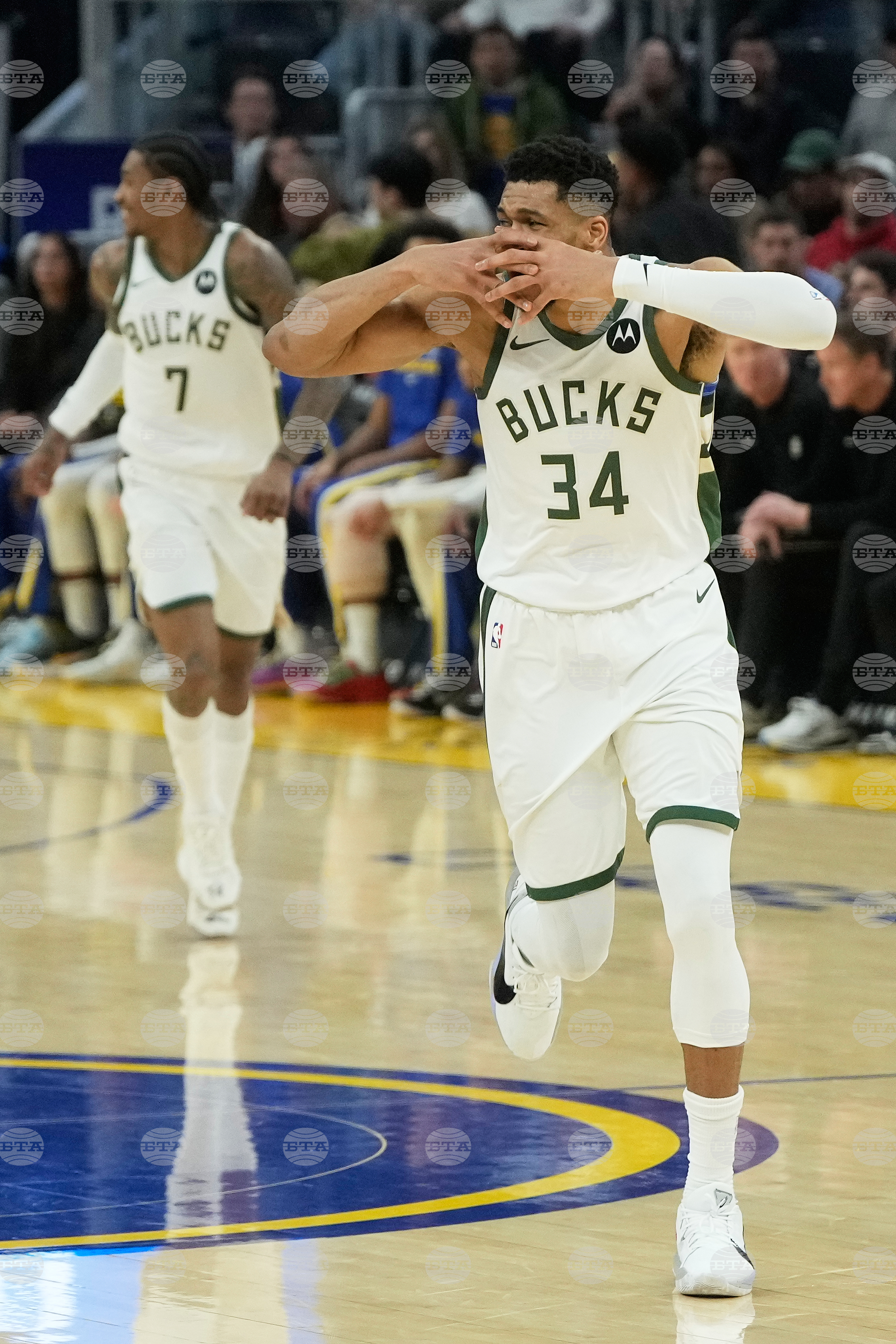 Bucks Warriors Basketball