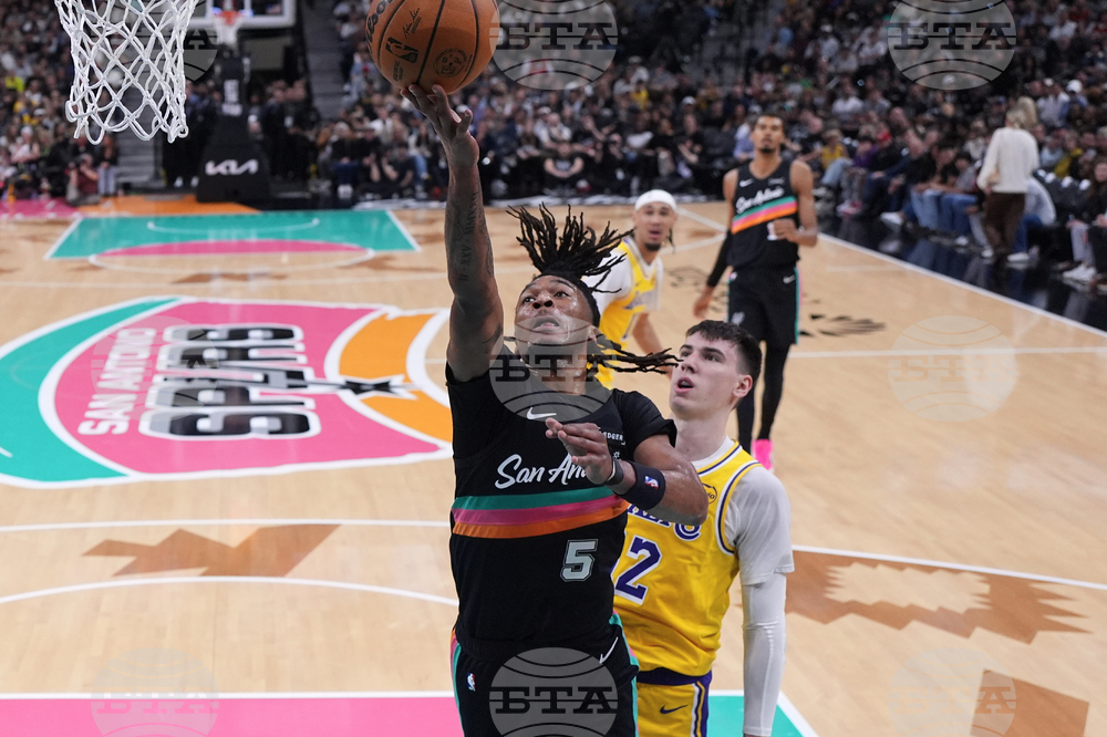 Lakers Spurs Basketball