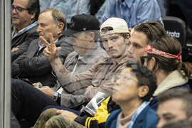 Senators Mammoth Hockey