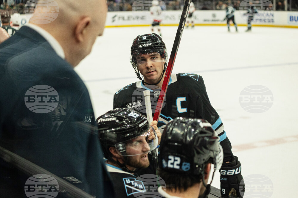 Senators Mammoth Hockey