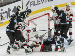 Senators Mammoth Hockey