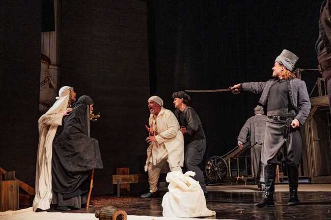 „Време разделно“ на варненския театър „Стоян Бъчваров“ ще гостува за първи път в Пловдив