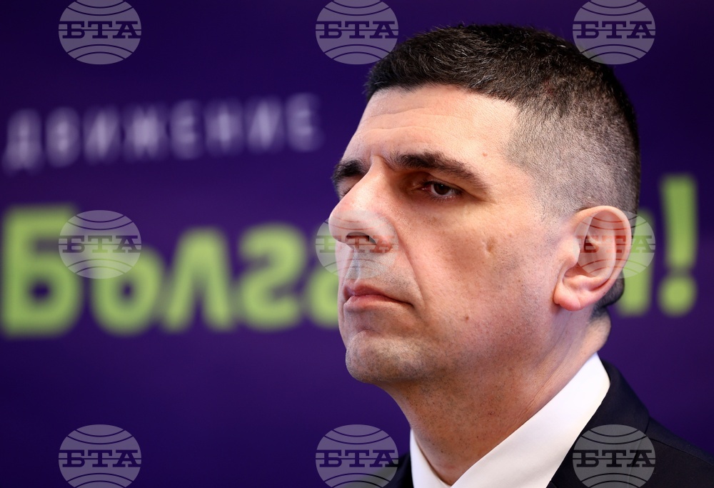 Никой не е плащал на протестиращите – отвратени са истински от вас, коментира Ивайло Мирчев думи на Бойко Борисов