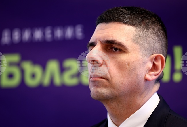 Никой не е плащал на протестиращите – отвратени са истински от вас, коментира Ивайло Мирчев думи на Бойко Борисов