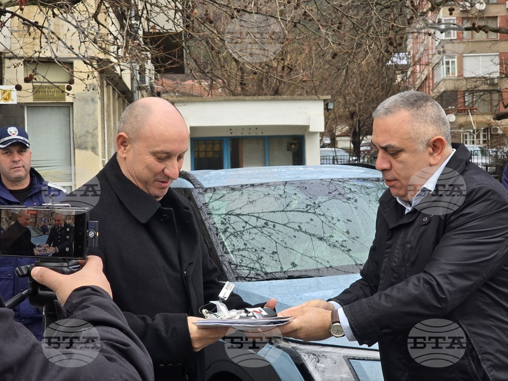 Сливен - автомобили - дарение - Областна дирекция на МВР