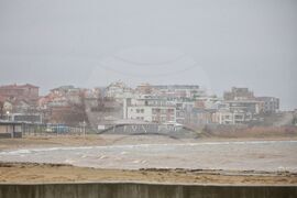 Бургас - дъжд - суграшица