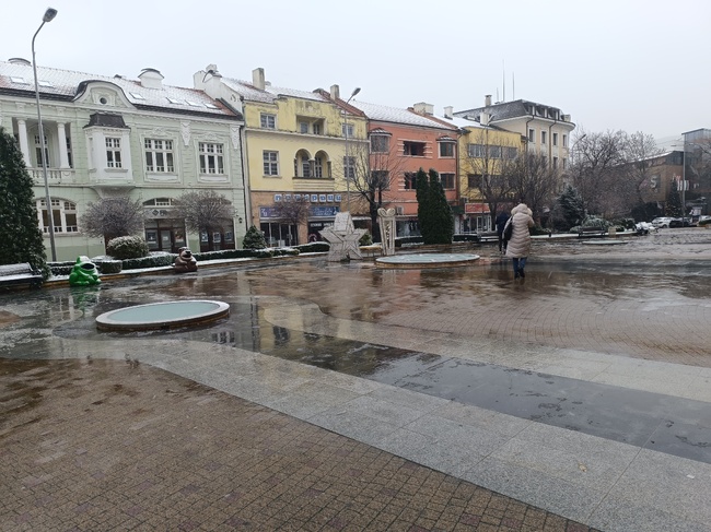 Община Сливен реагира на четири сигнала заради вятъра и дъжда