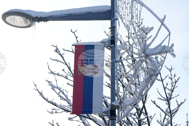 Бедственото положение в 10 общини в Сърбия остава, властите обещават, че днес или утре ще възстановят електричеството, прекъснато от лошото време 