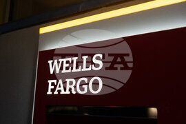 Earns Wells Fargo