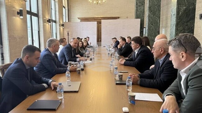 ИТ секторът ни ще бъде активно включен в изграждането на Европейския портфейл за цифрова самоличност, каза министърът в оставка Валентин Мундров