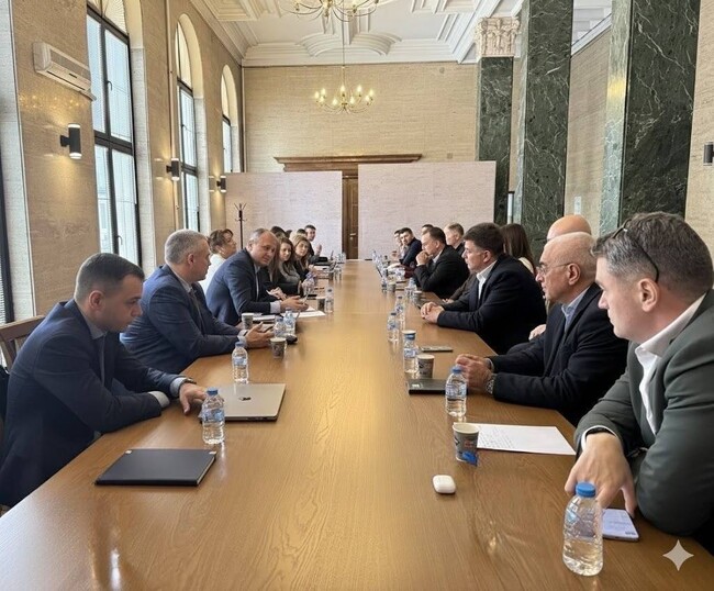 ИТ секторът ни ще бъде активно включен в изграждането на Европейския портфейл за цифрова самоличност, каза министърът в оставка Валентин Мундров