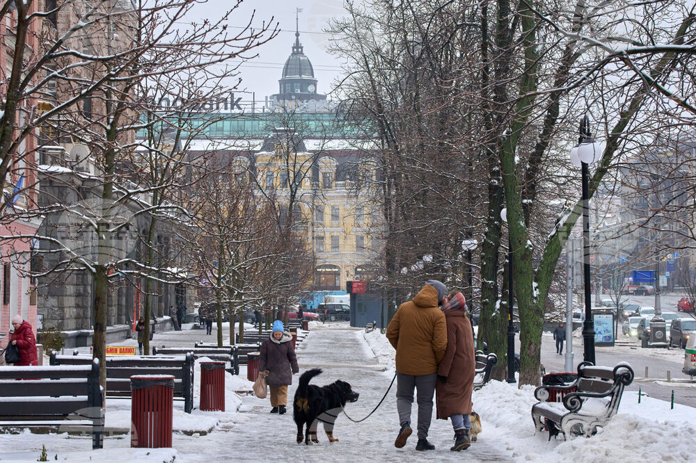 Украинската полиция получи над 2000 сигнала за бомбени заплахи в цяла Украйна