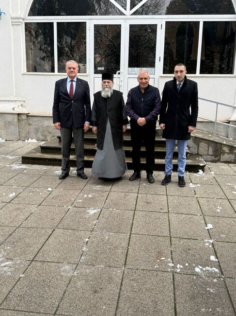 ПП АБВ: Румен Петков, заедно с координатора на "Левицата" за Плевен Иван Мандински, проведоха среща с плевенския митрополит Игнатий и кмета на град Пордим – Детелин Василев