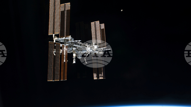 НАСА съкращава мисията на Международната осмическа станция след медицински проблем на астронавт 
