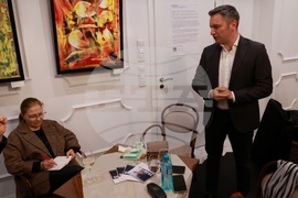 Български културен център -  Кристиан Вигенин - дискусия