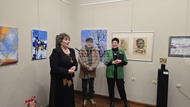 Изложбата „Нова година“ е първата проява на Дружеството на плевенските художници за 2026 г.