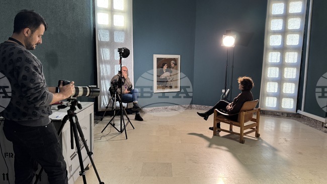 С нов проект галерията в Казанлък провокира публиката си да общува с изкуството