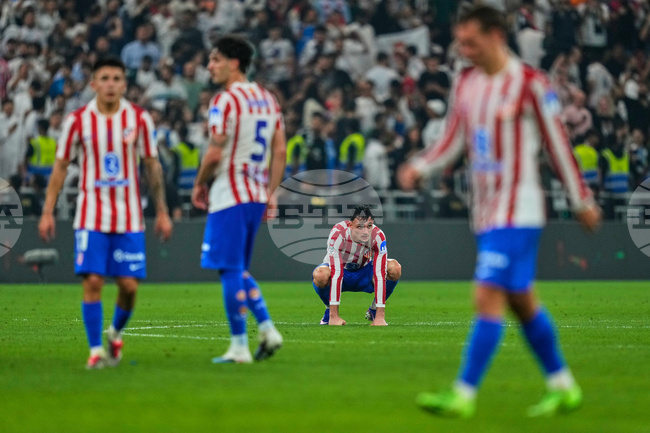 Атлетико Мадрид стигна до минимален успех над Алавес