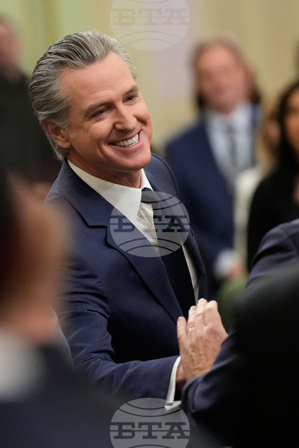 APTOPIX California Governor State Of The State