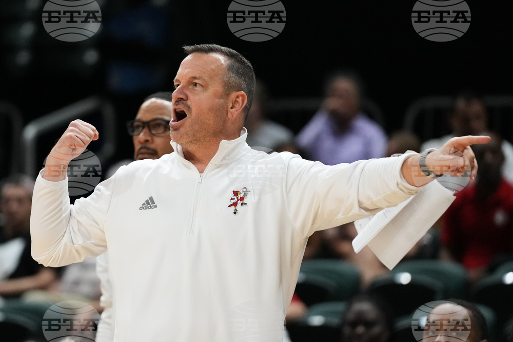 Louisville Miami Basketball