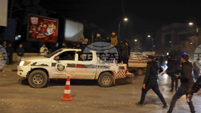 Кюрдските бойци обявиха, че отказват да се евакуират от Алепо след прекратяването на огъня