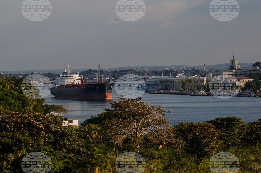 Тръмп призова Куба да се съгласи на "сделка, преди да е станало твърде късно"