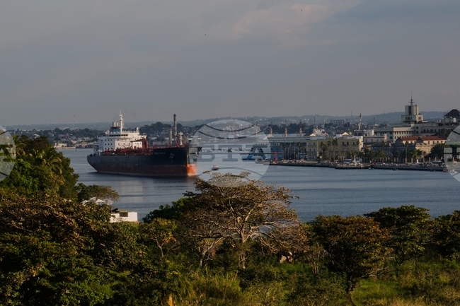 Тръмп призова Куба да се съгласи на "сделка, преди да е станало твърде късно"