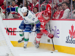 Canucks Red Wings Hockey