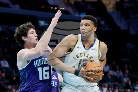 Pacers Hornets Basketball