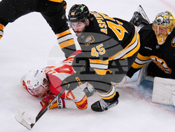 Flames Bruins Hockey