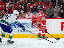 Canucks Red Wings Hockey