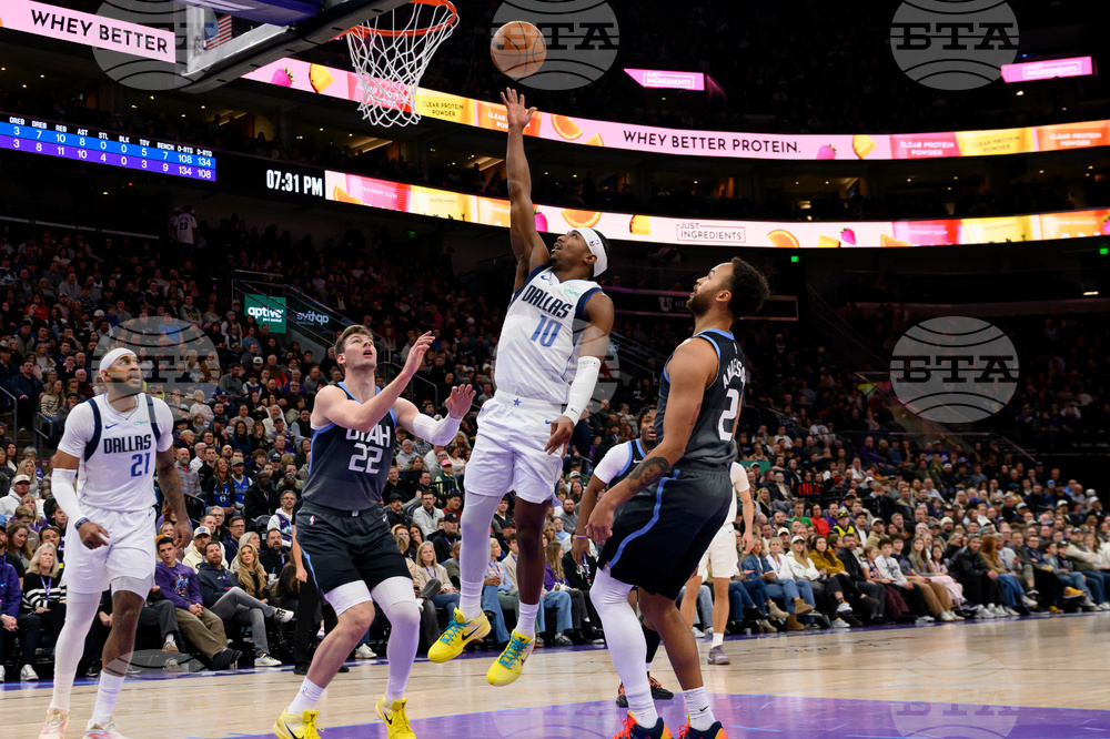 Mavericks Jazz Basketball