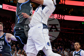 Mavericks Jazz Basketball