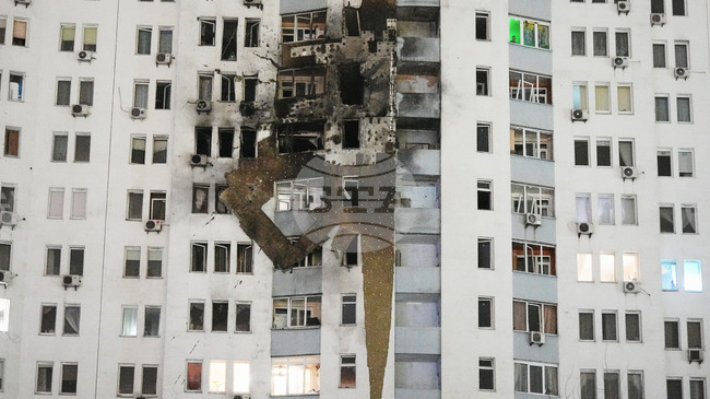 Около 3000 жилищни сгради в украинската столица Киев все още са без отопление вследствие на руски атаки, каза кметът Кличко