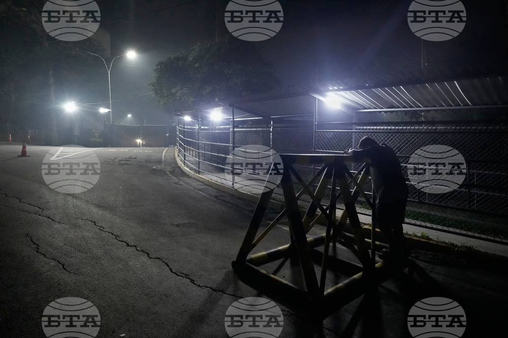 APTOPIX Venezuela US Prisoners