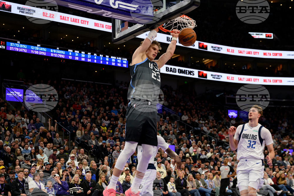 Mavericks Jazz Basketball