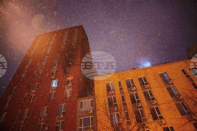 Прекъсвания на тока, водата и отоплението в Украйна и Русия на фона на взаимните удари и минусовите температури 