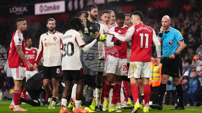 Габриел Мартинели се е извинил на Конър Брадли от Ливърпул заради неспортсменската си реакция си в края на мача