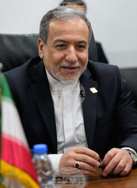 Иранският външен министър няма да присъства на Давоския форум заради репресиите, съобщиха организаторите