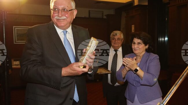 Почина финансистът Андрей Пръмов, един от учредителите на Фондация „Атанас Буров“