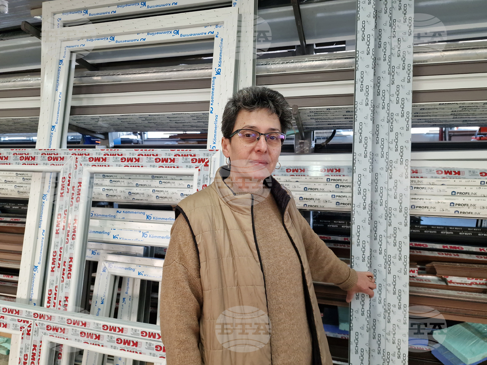 Майстори за изработка на дограма и монтажници набира фирма „Техностил – Х“ ЕООД в Търговище