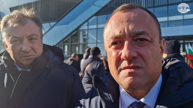 Ситуацията по републиканската пътна мрежа е нормална, каза в Шумен министър Иван Иванов