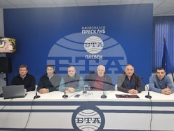 Национален пресклуб на БТА - Плевен - пресконференция - паметник на жертвите на комунизма
