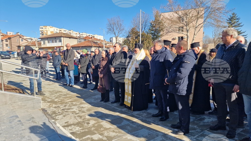 Шумен - откриване на закрит плувен комплекс - церемония